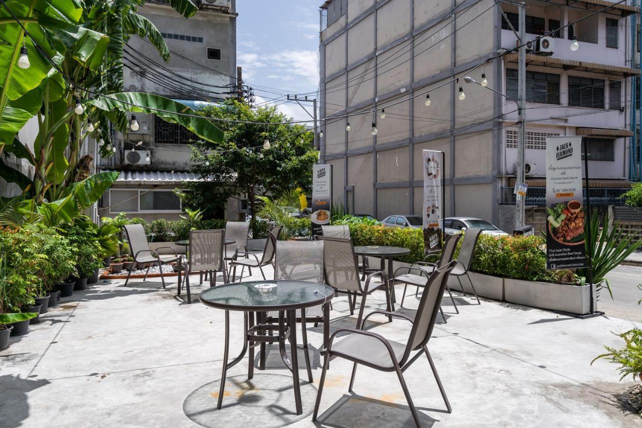 Hotel W Station 3*