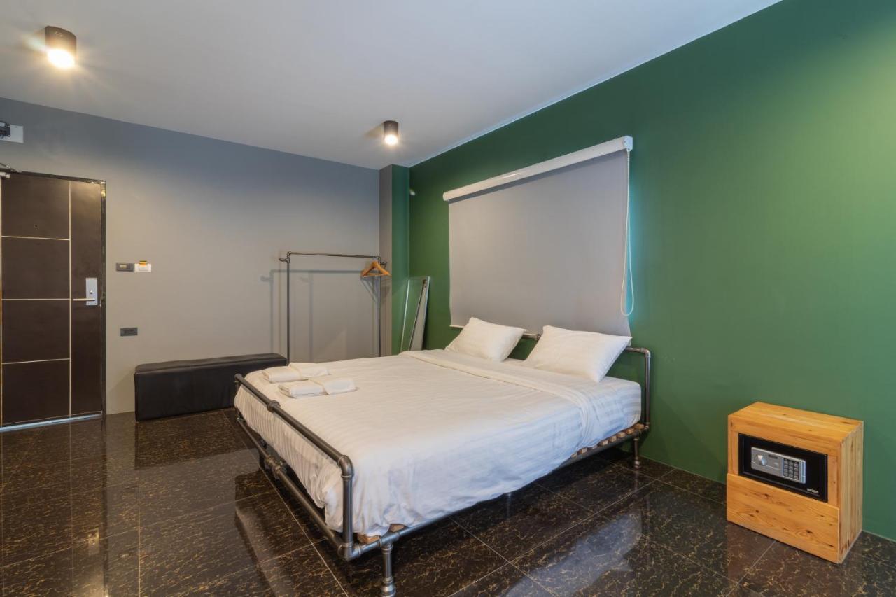 Petchyindee Kingdom Hostel *
