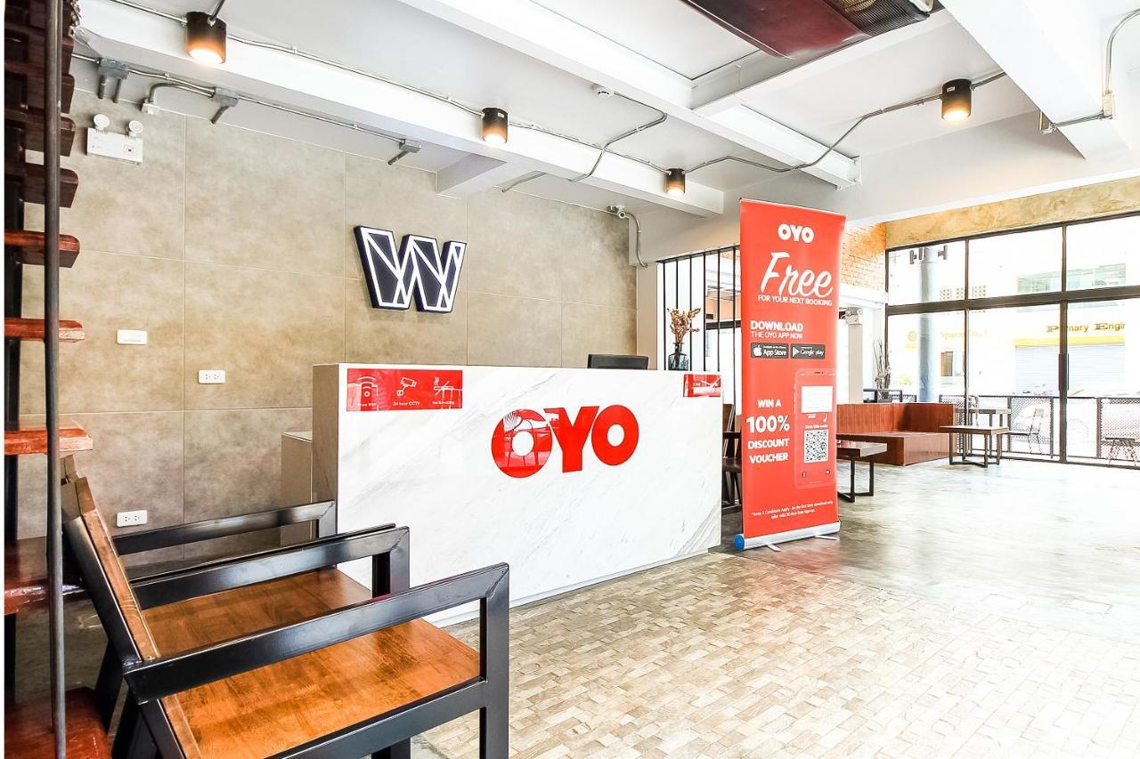 Hotel Vaccinated Staff -oyo 312 Wire Phrakanong