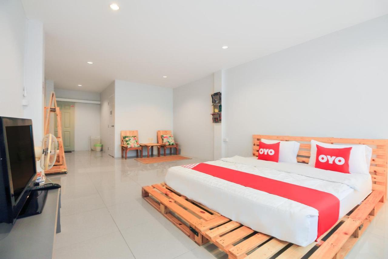 Hotel Oyo 421 Guyasuka & Cafe