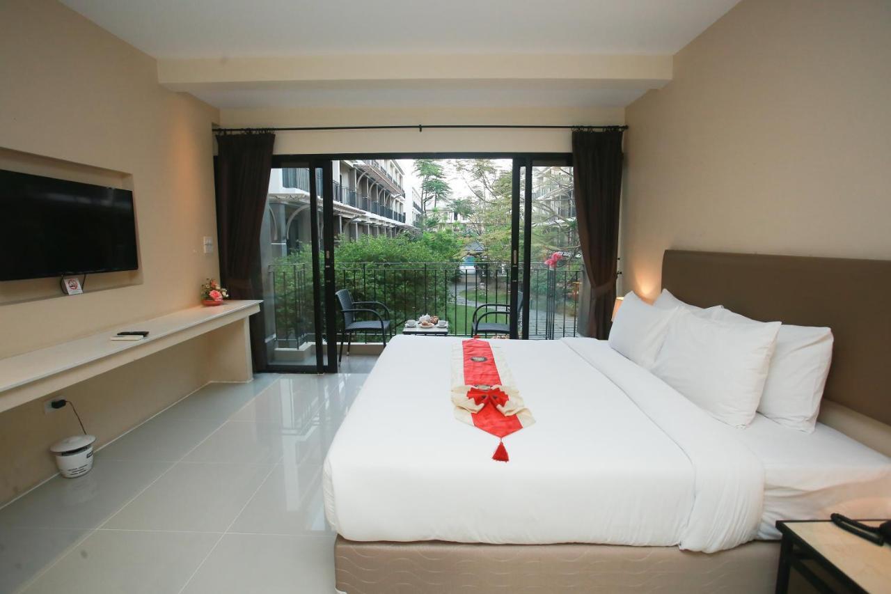 Hotel Summer Tree