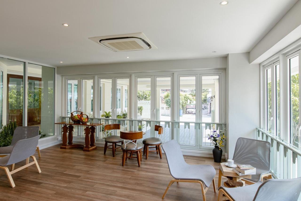 Siam Tharadol 4*