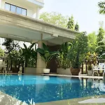 14 Place Sukhumvit Suites