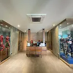 Loft122 Hotel