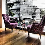 Beverly 33 By Aspira