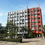 Kos Hotel Suvarnabhumi Airport -Sha Extra Plus