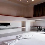 A Room Bangkok Sathorn