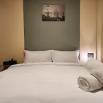 The Travellers House - Pet Friendly Accommodation