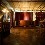 Baan Tuk Din Hotel