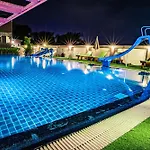 Gold Airport Suites