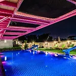 Gold Airport Suites