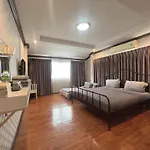 24 Hostel Donmuang