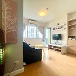 1 Bdrm Condo 5 Minutes Walk 2 Bts Fiber Optic Wifi