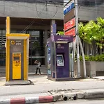 Bua Suite Sukhumvit, Nana Bts