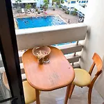 Bangkok Centre Large Room Cheap Price