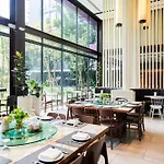Tk Palace Hotel & Convention