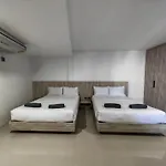 All Day Hostel At Bts Bang Chak