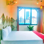Sky Bedroom With A Smooth Life View