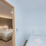B2 Huai Khwang Premier Hotel