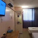 Bird Room Hotel - Pratunam