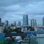 The Boss\'S Place Sathorn