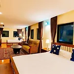 Nine Design Place