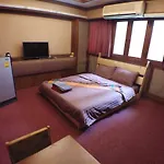 B&B 22 House