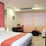 Le Platinum Residency