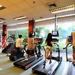 Pantip Suites