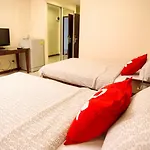 Zen Rooms Phaholyothin 69