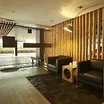 Qube Suites Sukhumvit