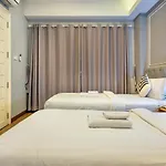 De Lavender Bangkok Hotel