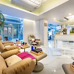 De Lavender Bangkok Hotel