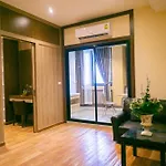 Newravan Bangkok Hotel