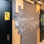 Lobsuek Hostel