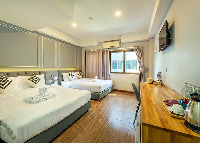 De Lavender Bangkok Hotel