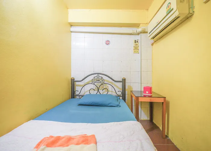 Oyo 938 Place Inn