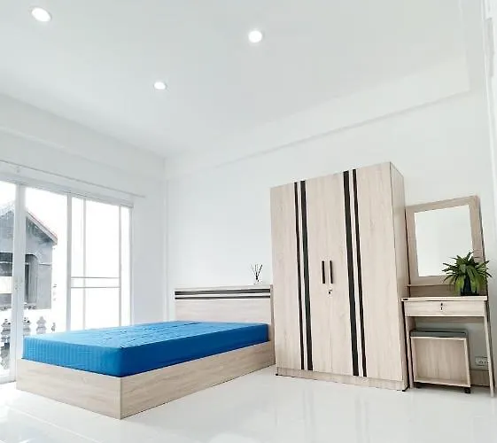 Bangkok Private 4Bedrooms-Parking-Weekly Special Offer