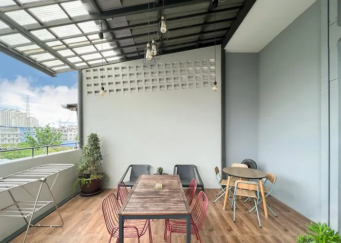Neveu Premier Residence : Ratchada