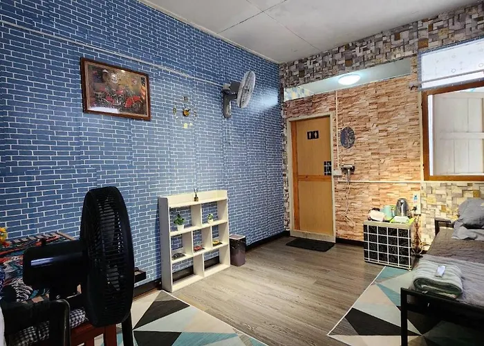 211 Olan Place Spacious Studio With Free Wi-Fi