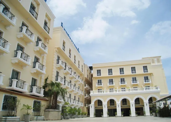 Rafael Hotel And Mansion Bangkok - Sha Extra Plus Certified