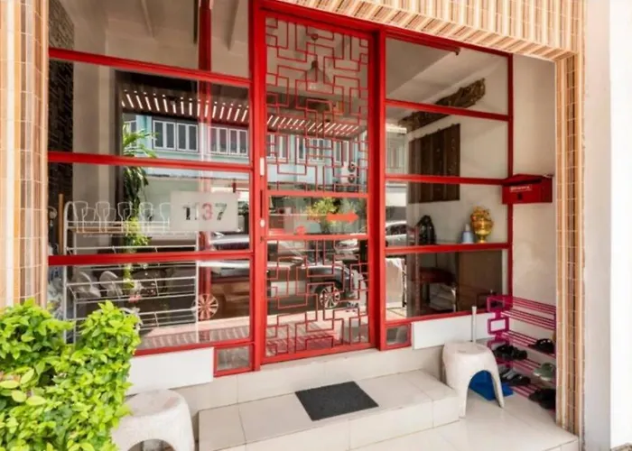 1137 Hostel