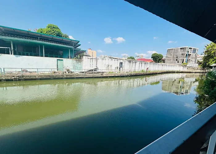 Ree- Riverside,Rama 3