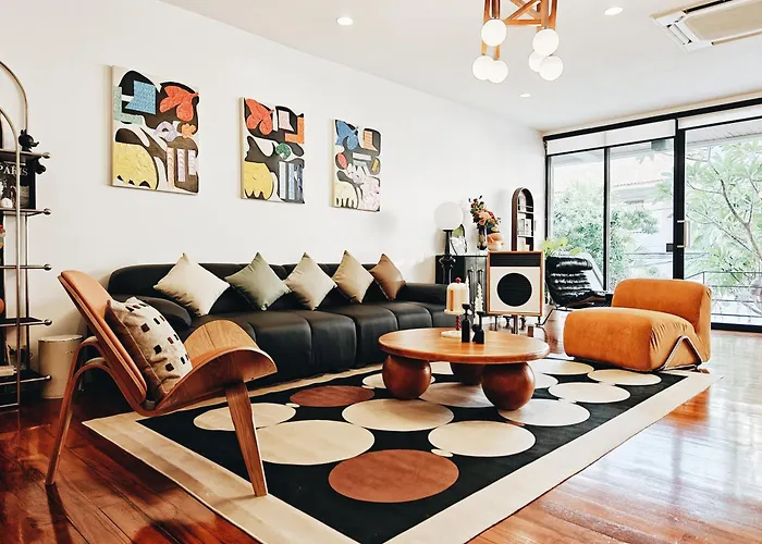 4Br Modern Art Villa With Free Wi-Fi Netflix Vinyl