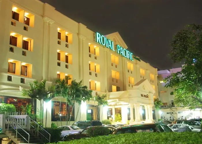 Royal Pacific Hotel
