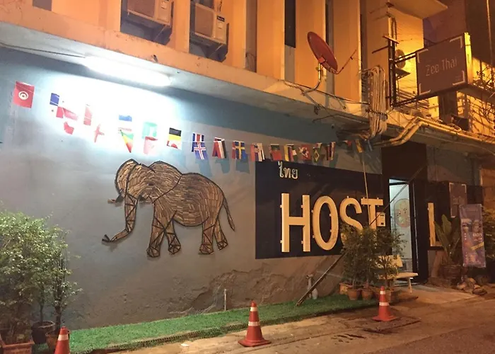 Zee Thai Hostel