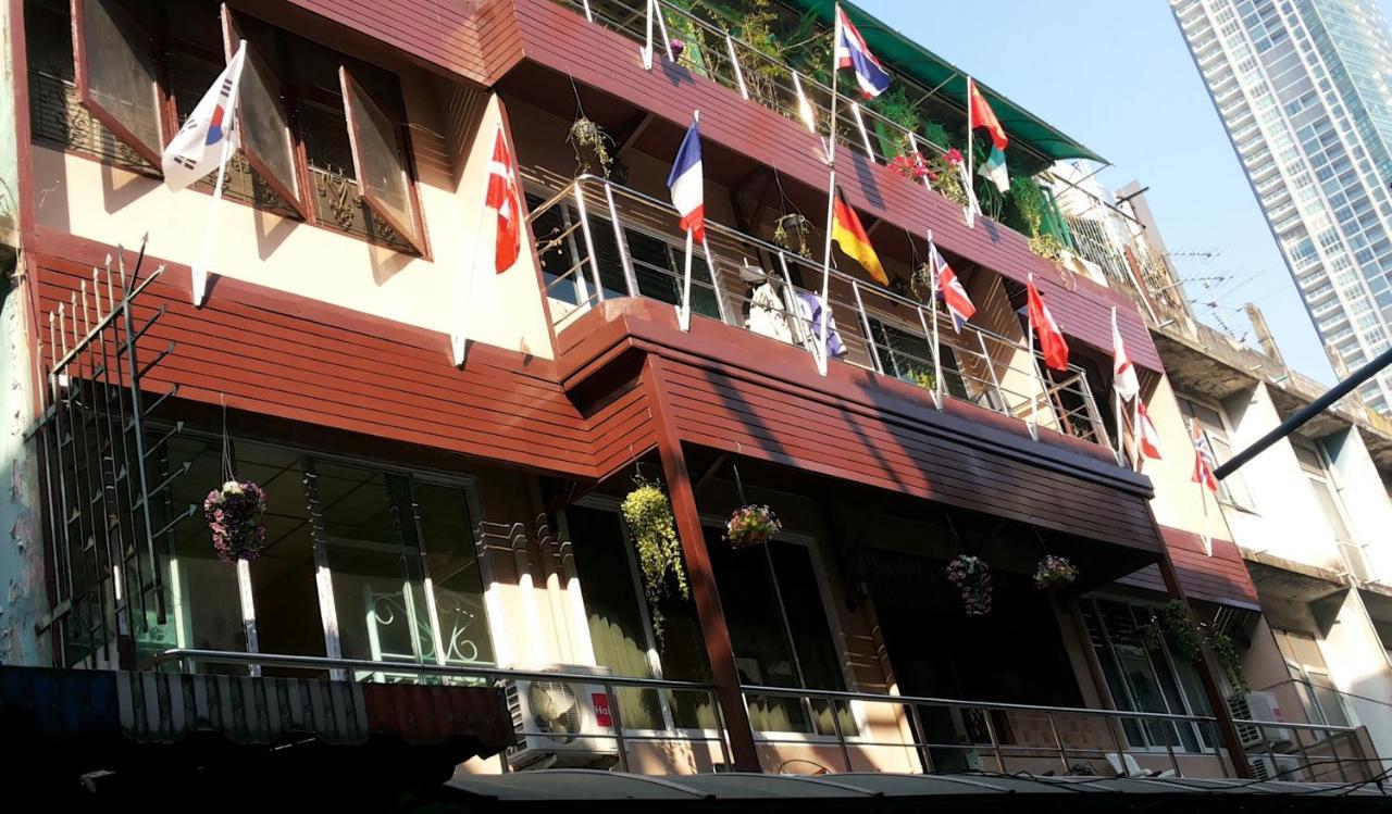 14 1 Hotel 3*