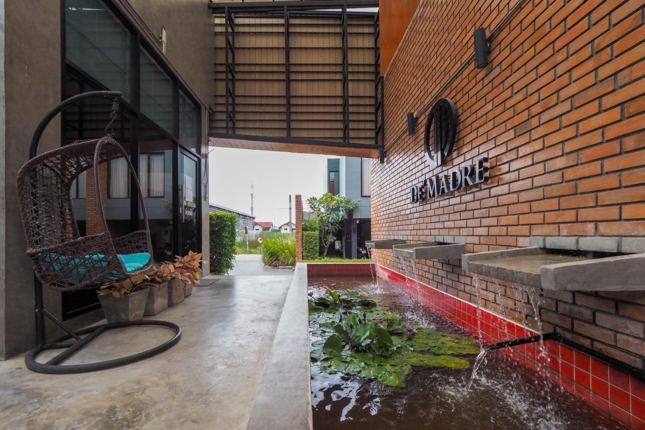 Oyo 75368 Demadre Hotel