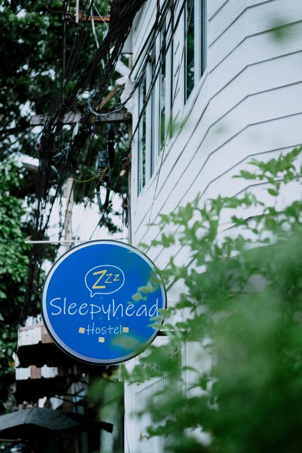 Sleepyhead Hostel *