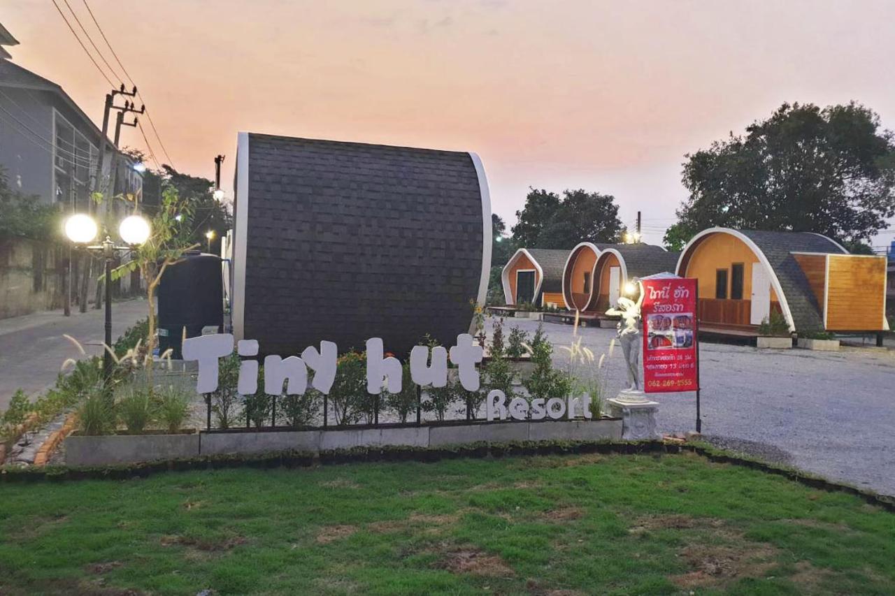 Tiny Hut Villa *